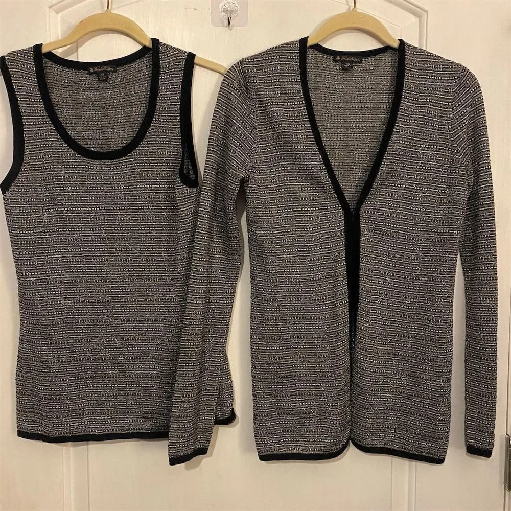 Brooks Brothers Navy and White Women's Cardigan Set - Picture 14 of 14